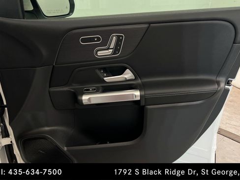 Certified 2026 Mercedes-Benz GLB 250 4MATIC image 23