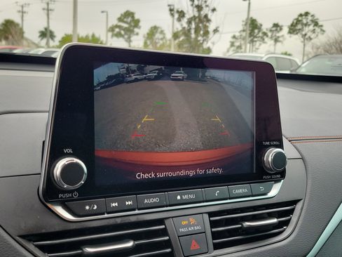 Used 2021 Nissan Altima 2.5 SR image 26