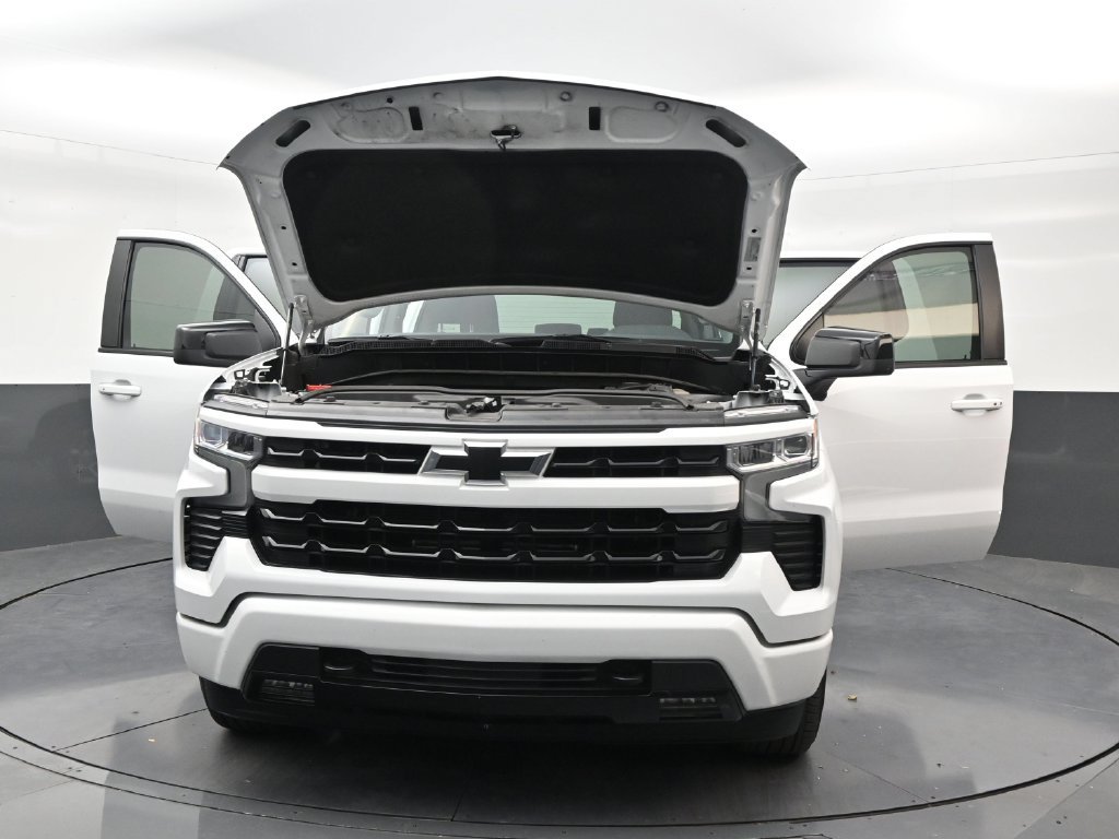 Used 2024 Chevrolet Silverado 1500 RST RWD image 32