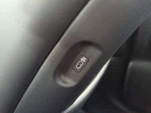 Used 2026 Hyundai Palisade SEL FWD image 35