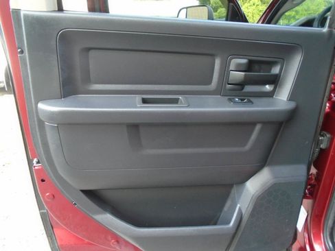 Used 2012 RAM 3500 ST w/ Max Tow Pkg AWD/4WD image 12
