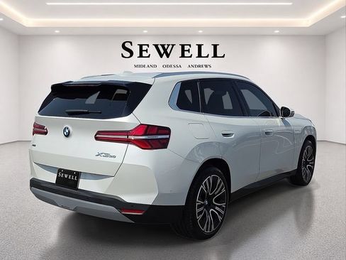 Used 2026 BMW X3 xDrive30i w/ Convenience Package AWD/4WD image 4