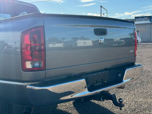 Used 2005 Dodge Ram 1500 Truck SLT w/ Trailer Tow Group image 8