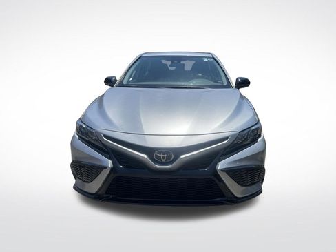 Used 2024 Toyota Camry SE FWD image 10