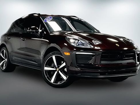 Used 2023 Porsche Macan Turbo AWD/4WD image 1