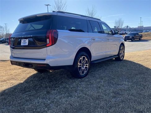 Used 2025 Ford Expedition Max Active image 3