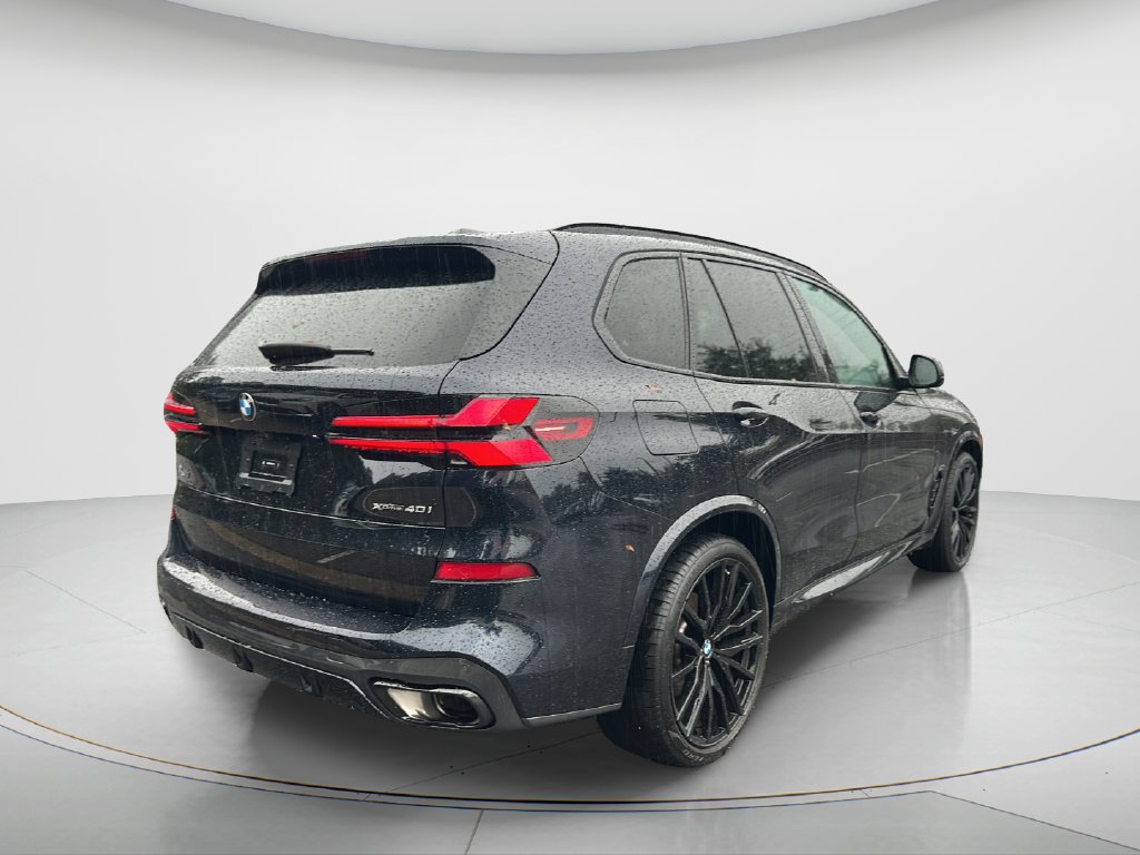Certified 2024 BMW X5 xDrive40i w/ M Sport Package AWD/4WD image 5