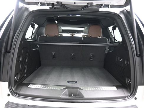 Used 2023 Chevrolet Suburban High Country w/ Premium Package 2 image 66