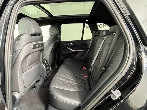 Certified 2026 BMW X5 xDrive40i w/ M Sport Package image 22