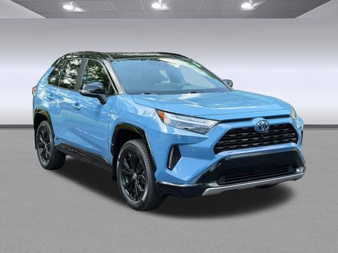 Used 2024 Toyota RAV4 XSE w/ Advanced Technology Package AWD/4WD image 7