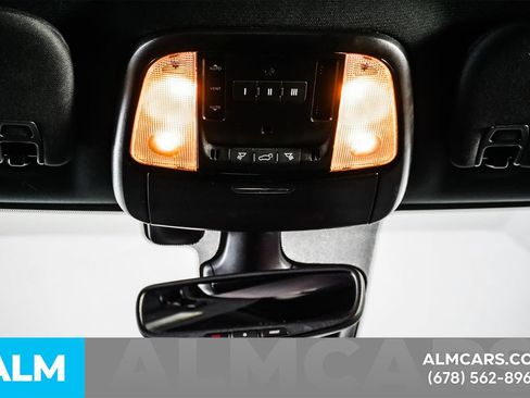 Used 2025 Dodge Durango GT AWD/4WD image 28