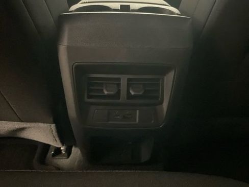 New 2025 GMC Canyon Elevation w/ Convenience Package image 18