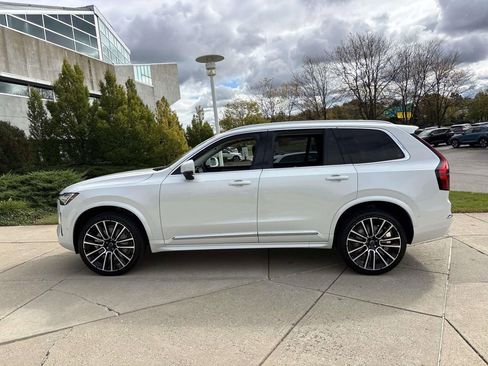 New 2026 Volvo XC90 B6 Plus w/ Protection Package Premier image 4