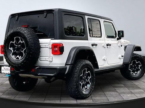 Used 2022 Jeep Wrangler Unlimited Rubicon 4xe w/ Cold Weather Group AWD/4WD image 5