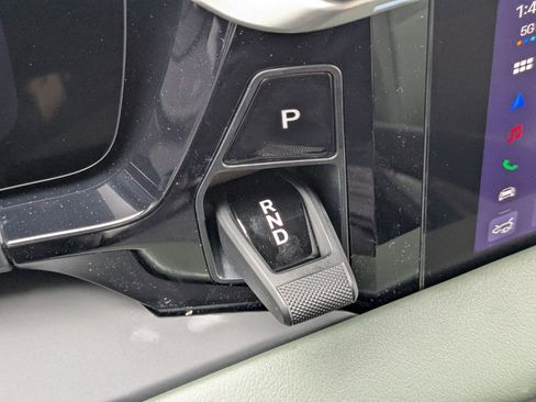 New 2026 Porsche Macan 4 Electric image 20