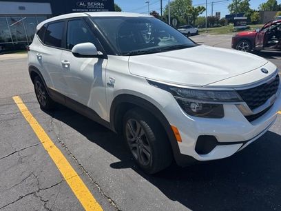Used 2021 Kia Seltos LX