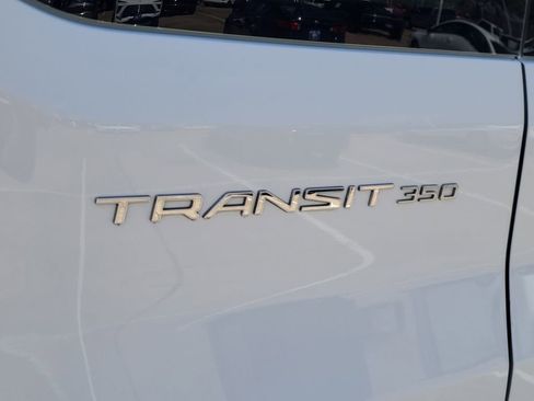 Used 2023 Ford Transit 350 XLT image 5