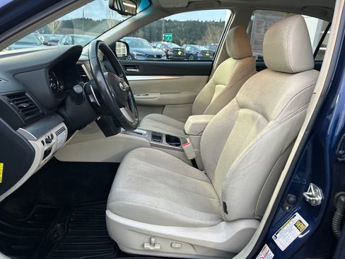 Used 2011 Subaru Legacy 2.5i Premium image 15