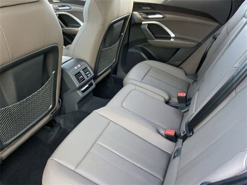 Used 2025 Audi Q5 Premium Plus image 18