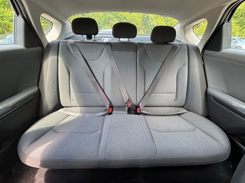 Used 2025 Kia K4 FWD image 34