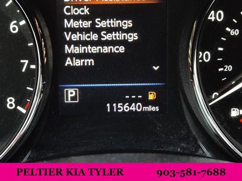 Used 2020 Nissan Rogue SL w/ Premium Package image 39