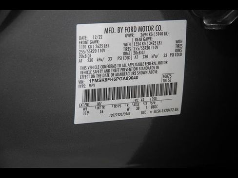 Certified 2023 Ford Explorer Limited w/ Equipment Group 301A AWD/4WD image 25