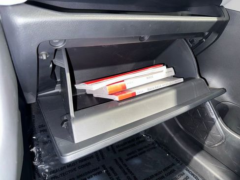 Certified 2025 Toyota RAV4 XLE Premium image 31