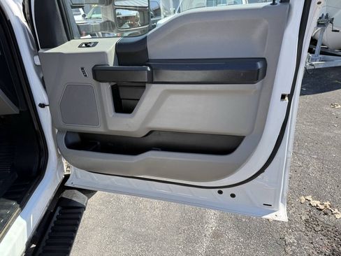 Used 2020 Ford F350 XL w/ Power Equipment Group AWD/4WD image 31