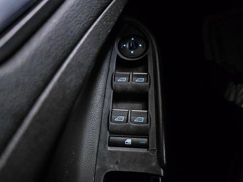 Used 2017 Ford Escape Titanium image 21