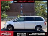 Used 2008 Dodge Grand Caravan SXT w/ Entertainment Group 2 image 2