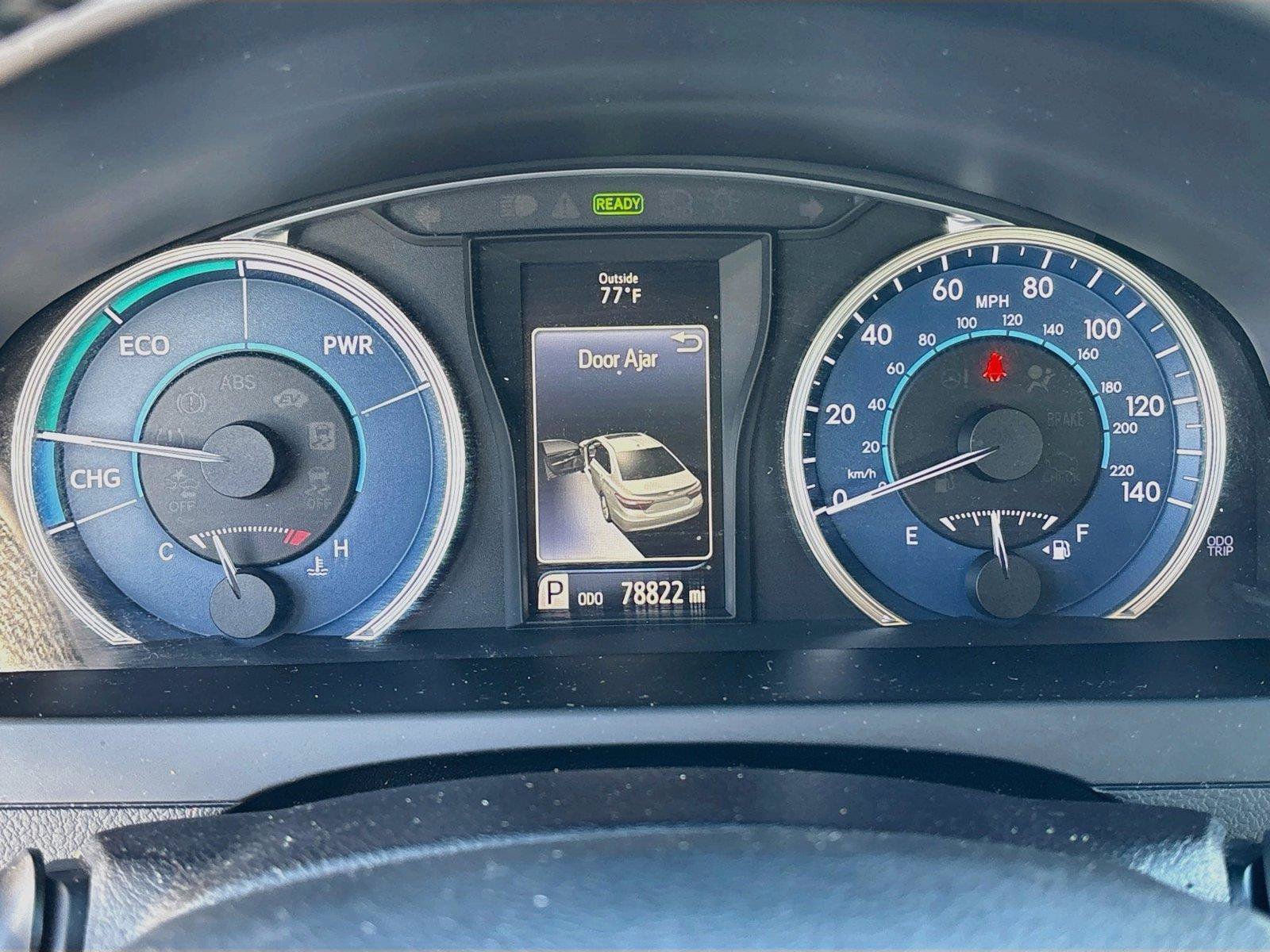 Used 2016 Toyota Camry XLE FWD image 12