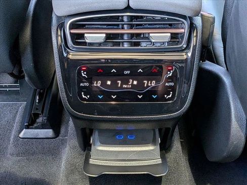 Certified 2023 Mercedes-Benz EQS 580 4MATIC SUV image 18