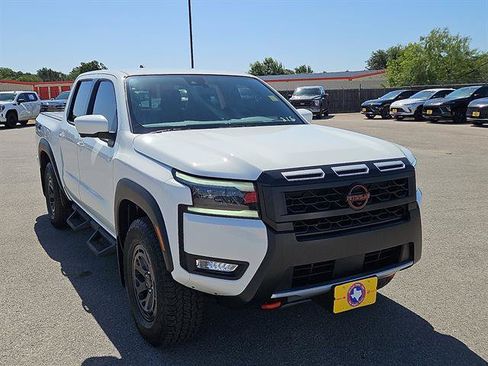 Used 2026 Nissan Frontier PRO-4X w/ Pro-4x Convenience Package AWD/4WD image 7