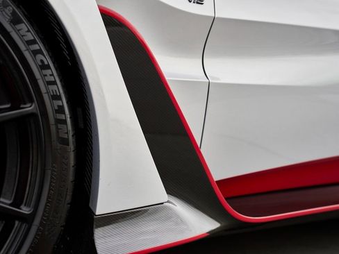 Used 2023 Aston Martin V12 Vantage image 10