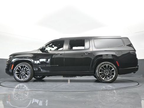 Used 2024 Jeep Grand Wagoneer L Series II w/ Quick Order Packagew 28T AWD/4WD image 64
