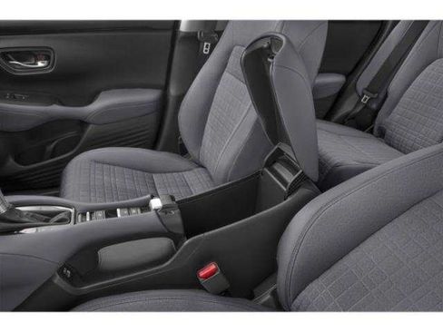Used 2024 Honda HR-V LX image 17