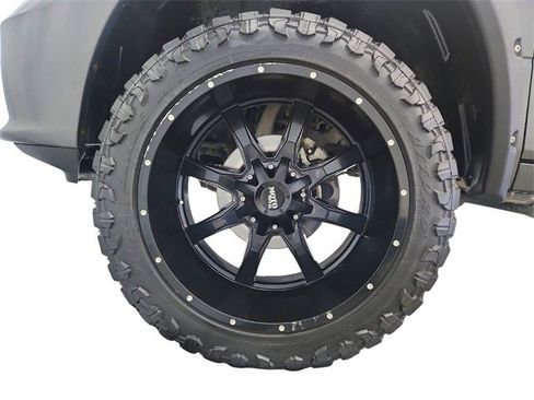 Used 2019 RAM 1500 Express w/ Wheel & Sound Group image 32