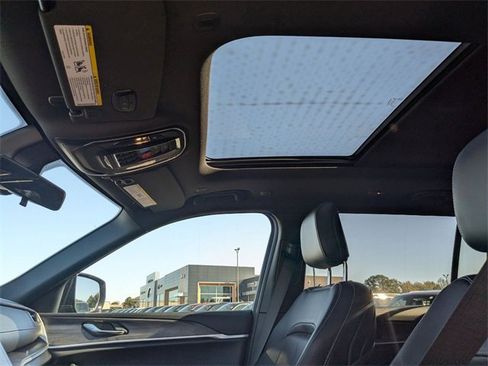 New 2025 Jeep Grand Cherokee L Limited image 26