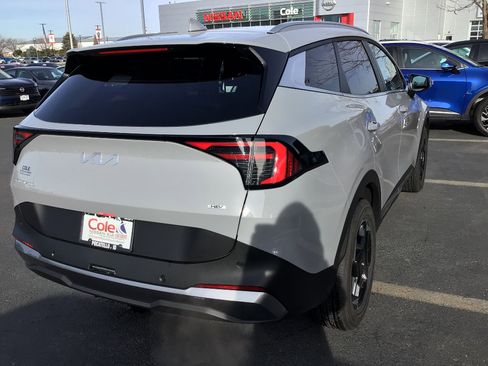 New 2026 Kia Sportage EX image 5