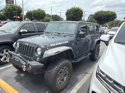 Used 2016 Jeep Wrangler Unlimited Rubicon w/ Connectivity Group AWD/4WD image 1