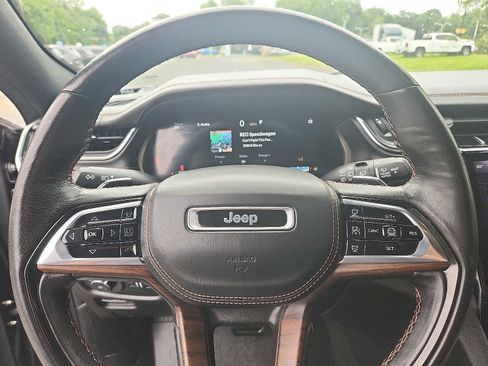 Certified 2023 Jeep Grand Cherokee Summit w/ Adv Protech Group IV image 18