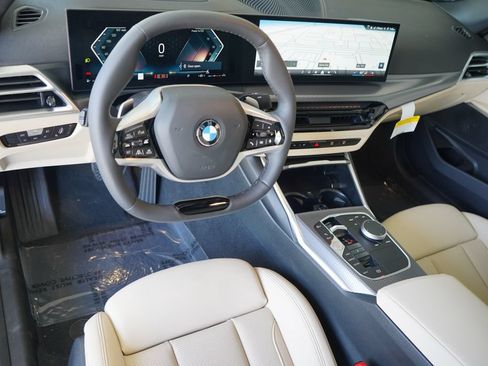 Used 2026 BMW 330i Sedan w/ Premium Package RWD image 13
