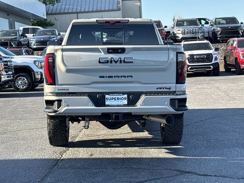 New 2026 GMC Sierra 2500 AT4 w/ AT4 Premium Plus Package AWD/4WD image 4