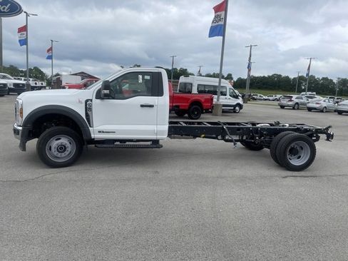 New 2024 Ford F550 4x4 Regular Cab Super Duty image 11
