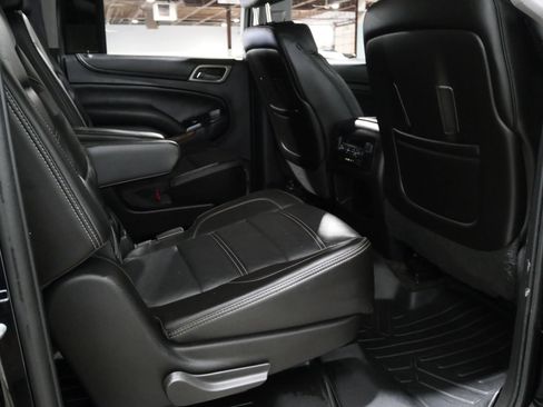 Used 2015 GMC Yukon XL Denali w/ Touring Package AWD/4WD image 11