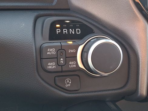 New 2026 RAM 1500 Big Horn AWD/4WD image 11