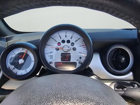 Used 2013 MINI Cooper Roadster S image 19