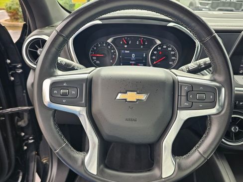 Used 2020 Chevrolet Blazer LT image 17