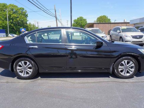 Used 2015 Honda Accord LX image 5
