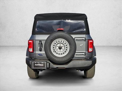 New 2025 Ford Bronco 4-Door image 6